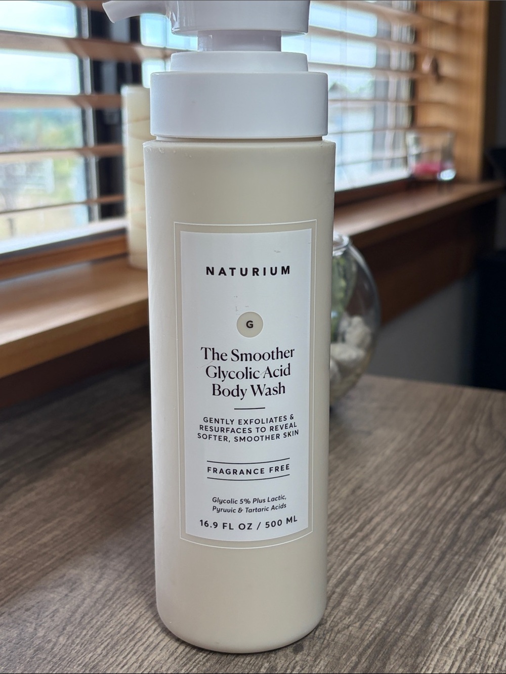 Naturium The Smoother Glycolic Acid Body Wash